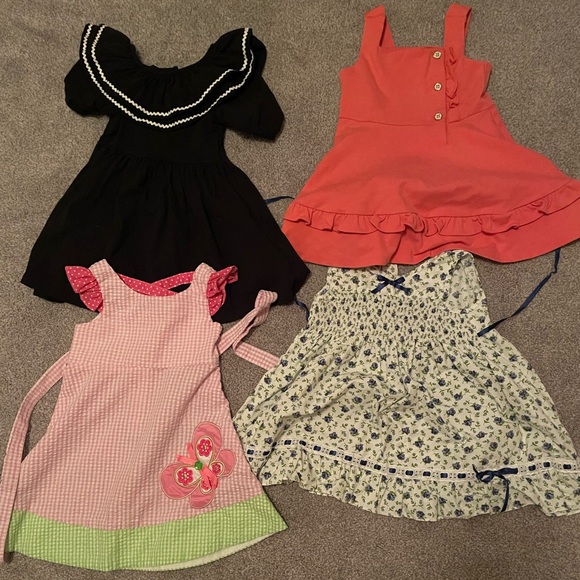 Charming Kids Dress - Picture 1 of 5